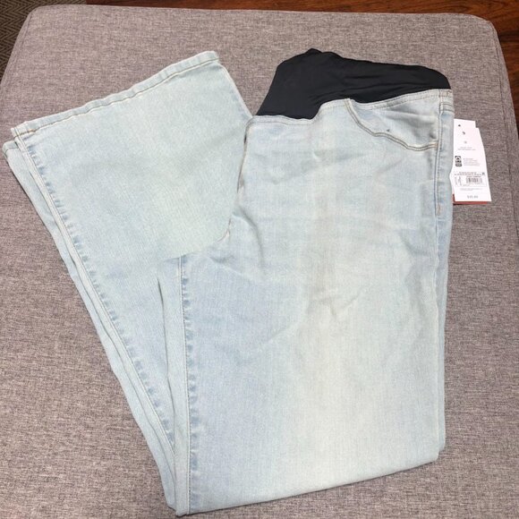 Over Belly High-Rise Denim Flare Maternity Pants, Size 16 - Picture 2 of 7